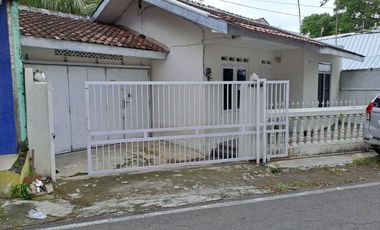 Disewa Rumah ditengah Solo