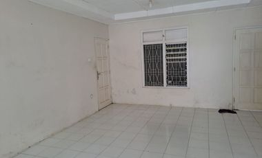 Disewa Rumah ditengah Solo