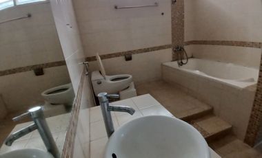 Dijual/disewa Rumah ada Swimming Pool di Kemang, Jakarta Selatan