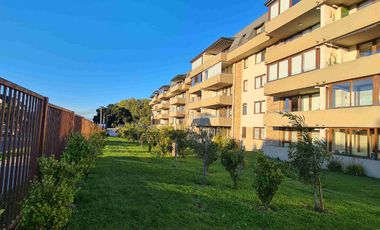 Arriendo Departamento 2D/2B – Condominio Alto Villarrica
📍 Villarrica, excelente ubicación céntrica