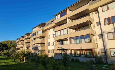Arriendo Departamento 2D/2B – Condominio Alto Villarrica
📍 Villarrica, excelente ubicación céntrica