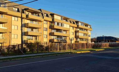 Arriendo Departamento 2D/2B – Condominio Alto Villarrica
📍 Villarrica, excelente ubicación céntrica