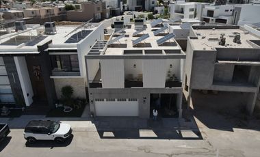 CASA EN RENTA EN FRACC. ZARZUELA