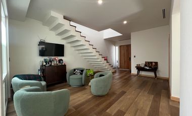 CASA EN RENTA EN FRACC. ZARZUELA