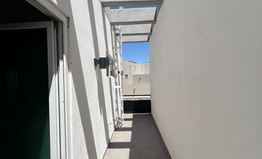 CASA EN RENTA EN FRACC. ZARZUELA