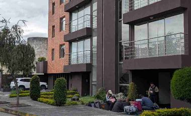 DEPARTAMENTO DE 2 DORMITORIOS CON BALCÓN - CUENCA - ZONA LA CUADRA