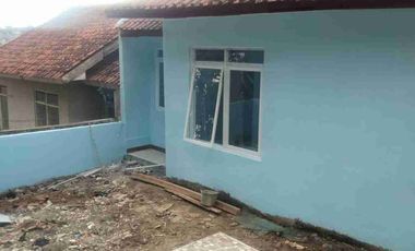 rumah siap huni murah 300 jtan sejuk di Cinunuk dkt manglayang regency