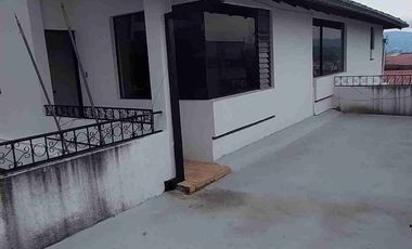casa en venta en la Gasca