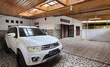 Rumah Pribadi Siap Huni Jekan Raya, SHM, Tanpa Perantara, LT 225 m², LB 200 m²