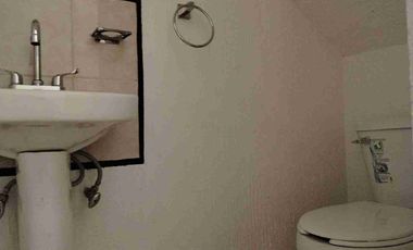 Impecable casa en condominio con alberca caliente, palapa y vigilancia