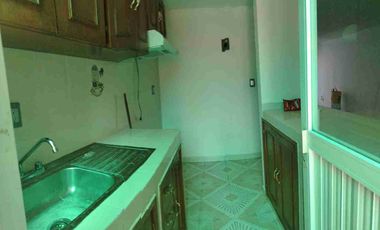 Impecable casa en condominio con alberca caliente, palapa y vigilancia