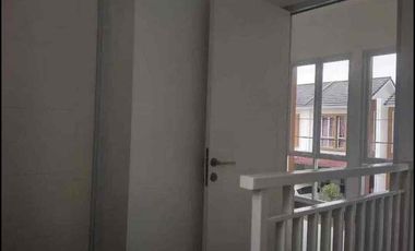 Rumah Baru Siap Huni 2 Lantai Dalam Cluster