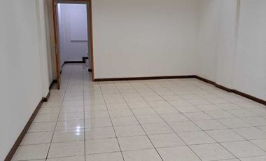 579. Disewakan Ruko 4 Lantai Sultan Iskandar Muda Pondok Indah – Lokasi Elite Jakarta Selatan Siap Pakai