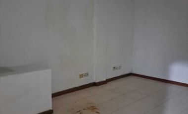 579. Disewakan Ruko 4 Lantai Sultan Iskandar Muda Pondok Indah – Lokasi Elite Jakarta Selatan Siap Pakai
