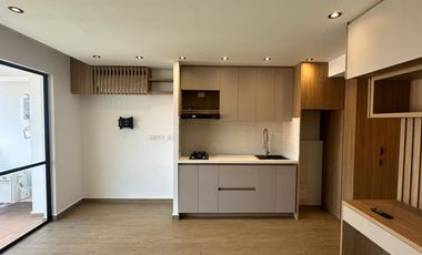 APTO LIVING EN ARRIENDO CHIPICHAPE