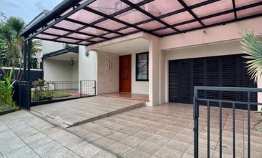 Rumah Modern Tropical Cipete Jaksel, Cluster One Gate, Kolam Renang, Furnished
