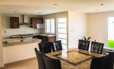 Hermosa casa PREMIUM en PRE VENTA con opción a recamara en planta baja ( PERSONALIZADA)