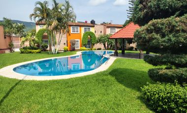 $1,395,000 Casa en Condominio con Alberca y Seguridad en Tezoyuca, Emiliano Zapata, Morelos