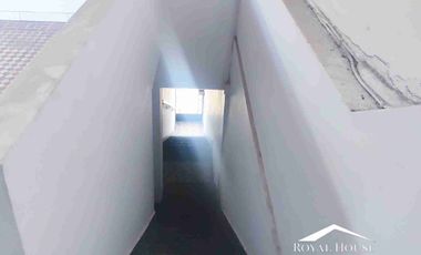 CALLAO - URB. LA COLONIAL, SE VENDE DÚPLEX INDEPENDIENTE  Area: 221.17 m2