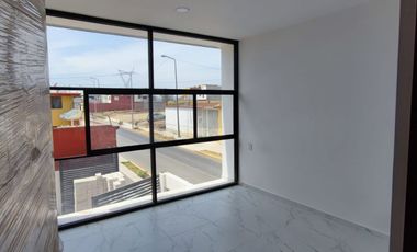 CASAS EN PRE-VENTA EN SAN JOSE CHAPULCO, A UN LADO DE LOS HEROES, EN CONJUNTO CERRADO.