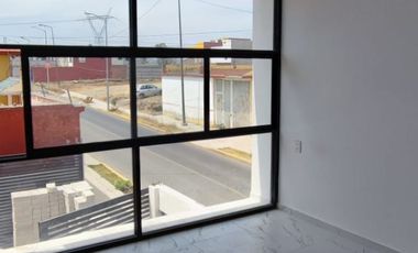 CASAS EN PRE-VENTA EN SAN JOSE CHAPULCO, A UN LADO DE LOS HEROES, EN CONJUNTO CERRADO.
