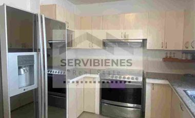 Se alquila hermosa casa amoblada en Urb. Altos del Río