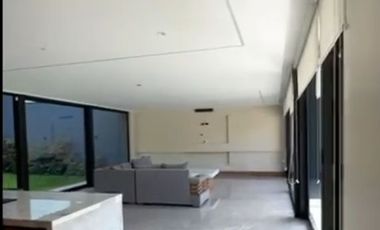 ARRIENDO SUITE EN TARQUI CON AREA VERDE EN EXCLUSIVA URBANIZACIÓN