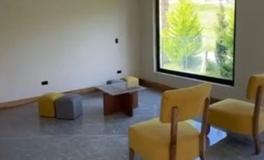 ARRIENDO SUITE EN TARQUI CON AREA VERDE EN EXCLUSIVA URBANIZACIÓN