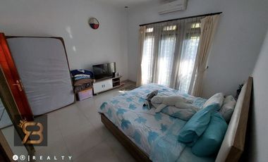 RUMAH DI ARCAMANIK BANDUNG Lokasi Strategis, Desain Modern, dan Harga Nego