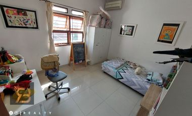 RUMAH DI ARCAMANIK BANDUNG Lokasi Strategis, Desain Modern, dan Harga Nego