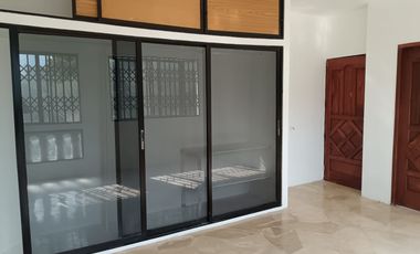 Departamento de alquiler en Kennedy Norte, 3 dormitorios, 1 parqueo cerrado