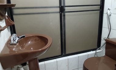 Departamento de alquiler en Kennedy Norte, 3 dormitorios, 1 parqueo cerrado