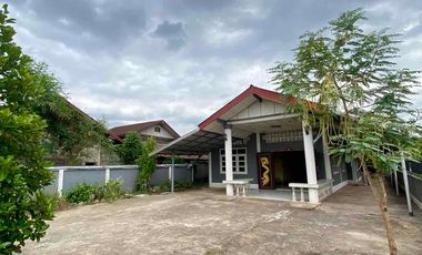 ขายบ้านเดี่ยวหลังใหญ่ห้าห้องนอน