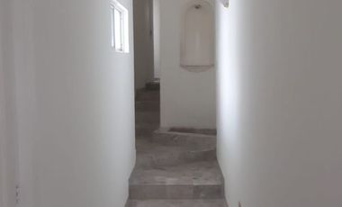 Casa en Renta Contry La Sila (La Escondida)