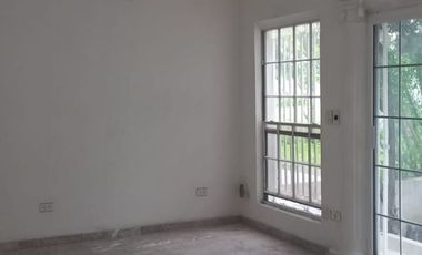Casa en Renta Contry La Sila (La Escondida)