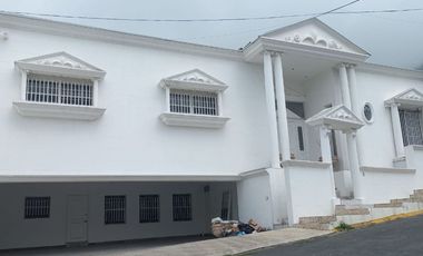 Casa en Renta Contry La Sila (La Escondida)