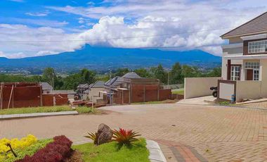 Rumah kota Malang View Gunung City Light Dataran Tinggi