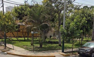 Venta de Terreno muy cerca Tomás Marsano y óvalo higuereta