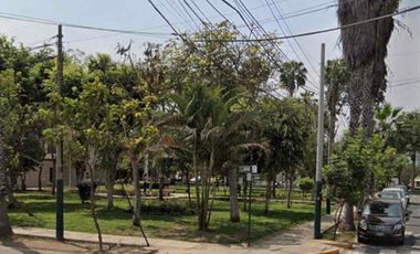 Venta de Terreno muy cerca Tomás Marsano y óvalo higuereta