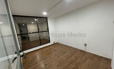 Edificio en Renta en Ciudad Satelite,  Naucalpan de Juárez