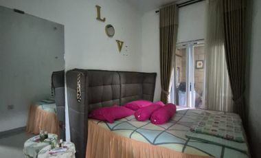 DISEWAKAN RUMAH DALAM KOMPLEK AMAN NYAMAN DI ARCAMANIK TINGGAL BAWA KOPER!