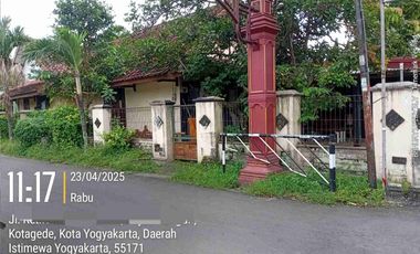 Rumah murah, strategis, dalam kota yogyakarta ( kotagede ) cocok utk resto, cafe, kost2an atau hunian dkt pusat kerajinan perak, Malioboro