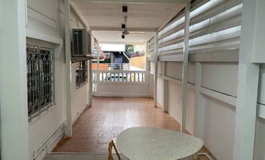 Townhouse for rent,  near BTS,  Punnawithi and Udomsuk Stations, 2 beds, 3 baths, 2 floors,  usable area 200 sqm. Sukhumvit 101/1, rent 25,000 per mon