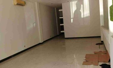 Dijual Cepat ‼️Ruko Raya Ngagel Jaya Cocok untuk Resto, Kantor, Apotik, Minimarket dll