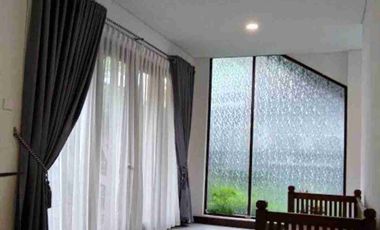 Disewakan Rumah Mewah Forest house villa panbil
