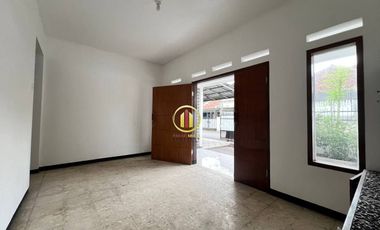 Dijual Cepat Rumah Strategis Regol Bandung Akses Mudah Kemana Mana