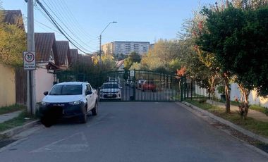 ARRIENDO AMPLIA CASA  EN  VILLA ALEMANA , LOS TORREONES DE PEÑABLANCA. 5d,3b, E.