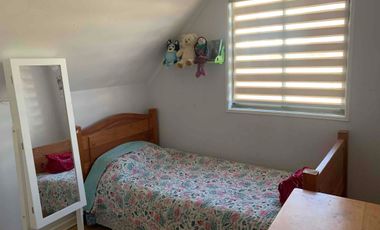 ARRIENDO AMPLIA CASA  EN  VILLA ALEMANA , LOS TORREONES DE PEÑABLANCA. 5d,3b, E.