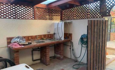 ARRIENDO AMPLIA CASA  EN  VILLA ALEMANA , LOS TORREONES DE PEÑABLANCA. 5d,3b, E.