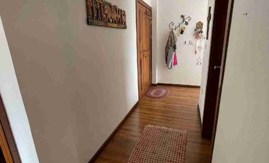 DEPARTAMENTO EN VENTA 3 DORMITORIOS - CUENCA - SECTOR  PRIMERO DE MAYO - QUINTA LUCRECIA